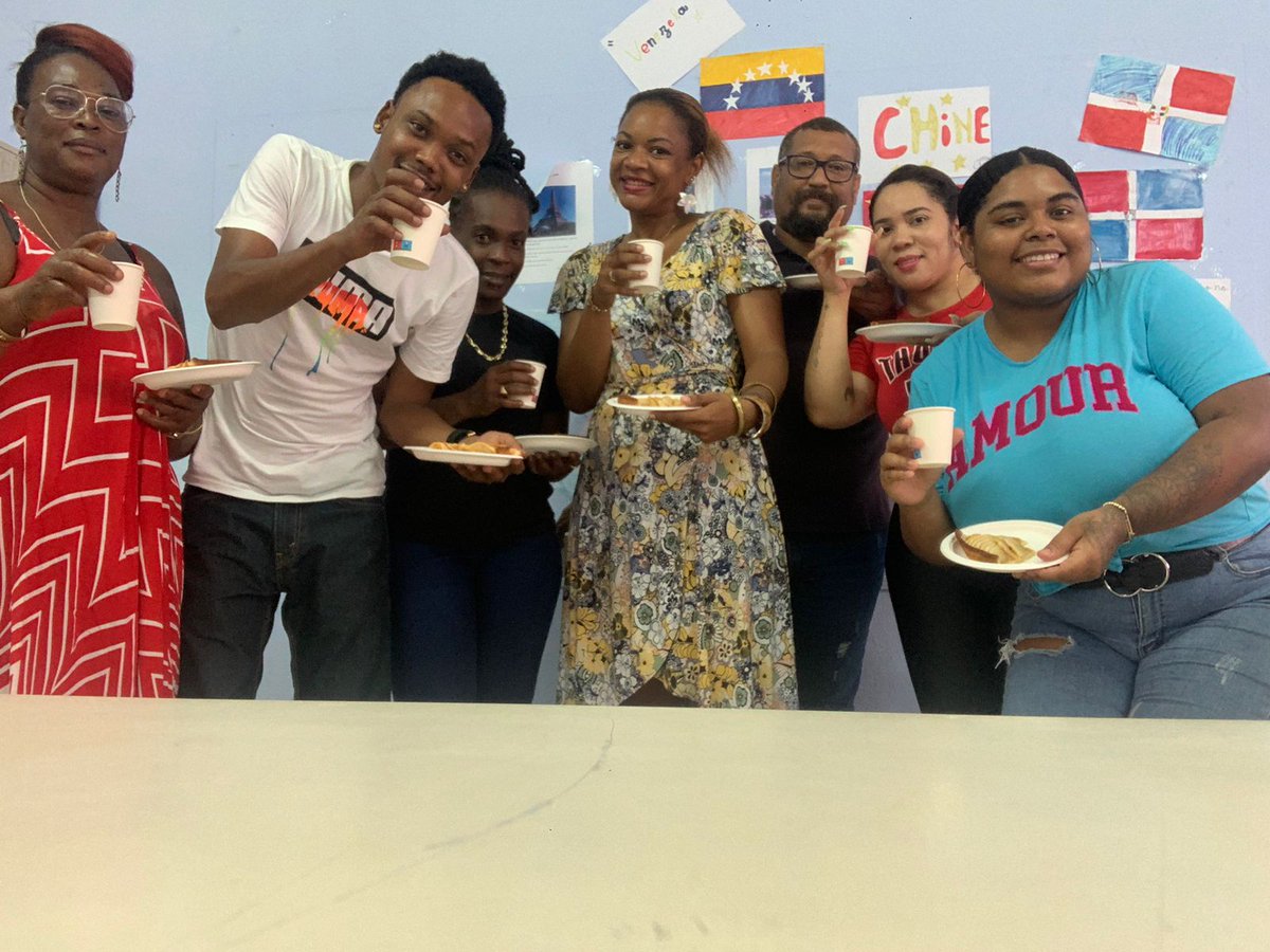 Les parents du <a href="/clg_SadiCarnot/">Clg Sadi Carnot</a> ont reçu leur certification dans le cadre de l'OEPRE (Ouvrir l'Ecole aux Parents pour la Réussite des Enfants).
#Parents #OEPRE