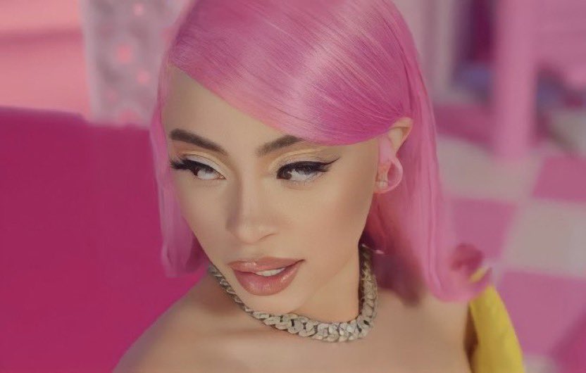 *ੈ 𝐜𝐲𝐛𝐞𝐫𝐬𝐩𝐢𝐜𝐞 on Twitter "it’s Barbie bitch if u still in doubt"