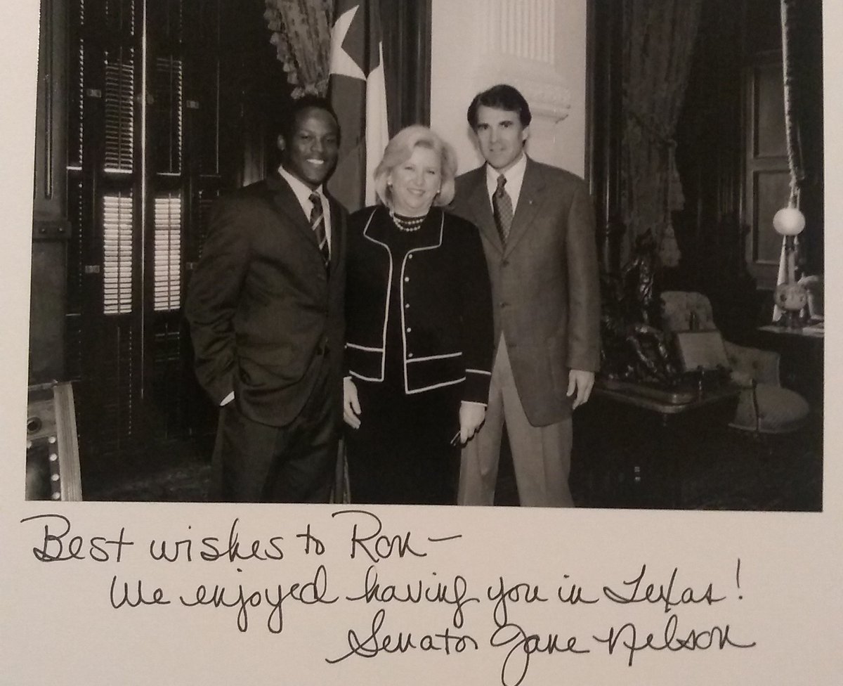 RonnieMushiso's tweet photo. My first experience in politics was in 2005 as an intern working for the now @SecJaneNelson in USA #SenatorNelson has always been a brilliant mind with a razor sharp focus on delivering. The gentleman on the right, is former USA presidential candidate #GovernorRickPerry https://t.co/dodYIwkXb2