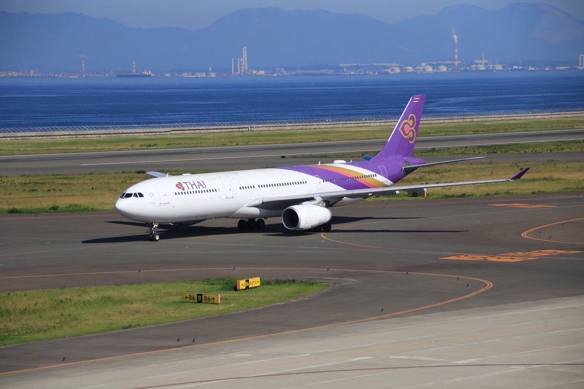 fly_os787's tweet photo. 2023.06.17
Thai airways
A330-300 HS-THO
羽田事故、当該機
#セントレア #TG #HSTHO #A330 #A333 https://t.co/BN1tafaNXK