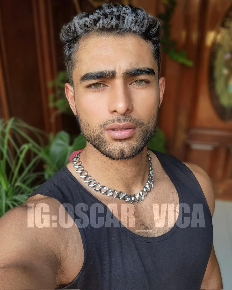 Oscar Vica on Twitter: "Vamos a darle que hoy es viernes, ¡Feliz finde!"