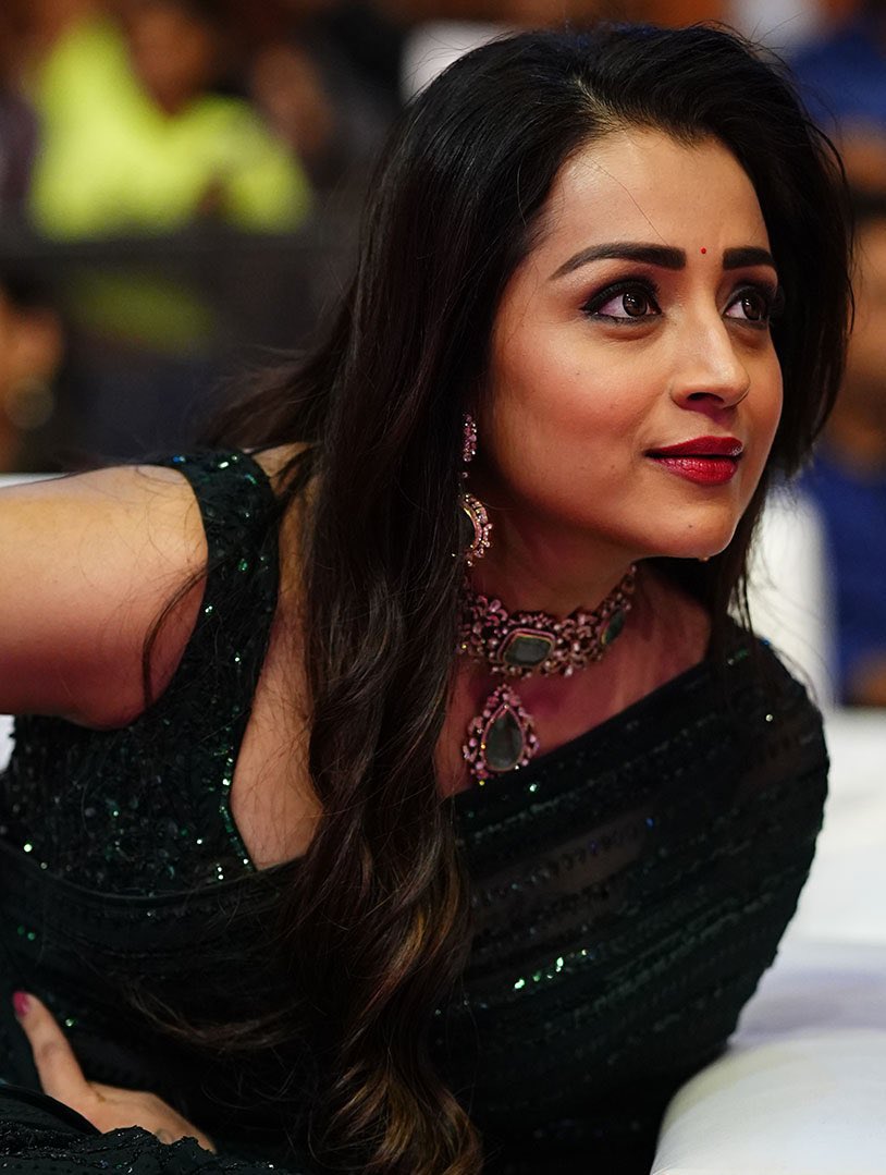 FyyNduNakAAQmVm?format=jpg&name=medium