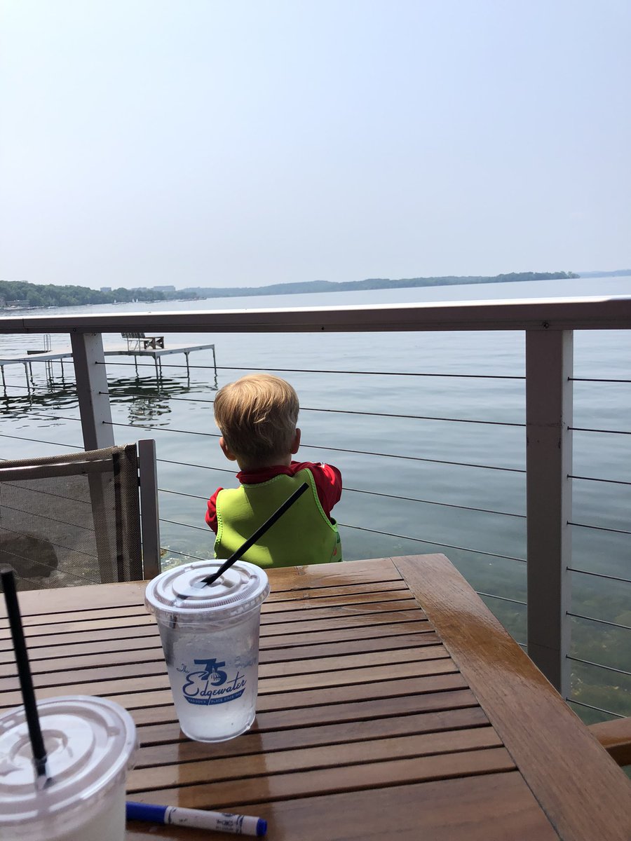 ChelsLambert1's tweet photo. Smiles after first boat ride on Lake Mendota 🚤 https://t.co/rr3iSrEuFw