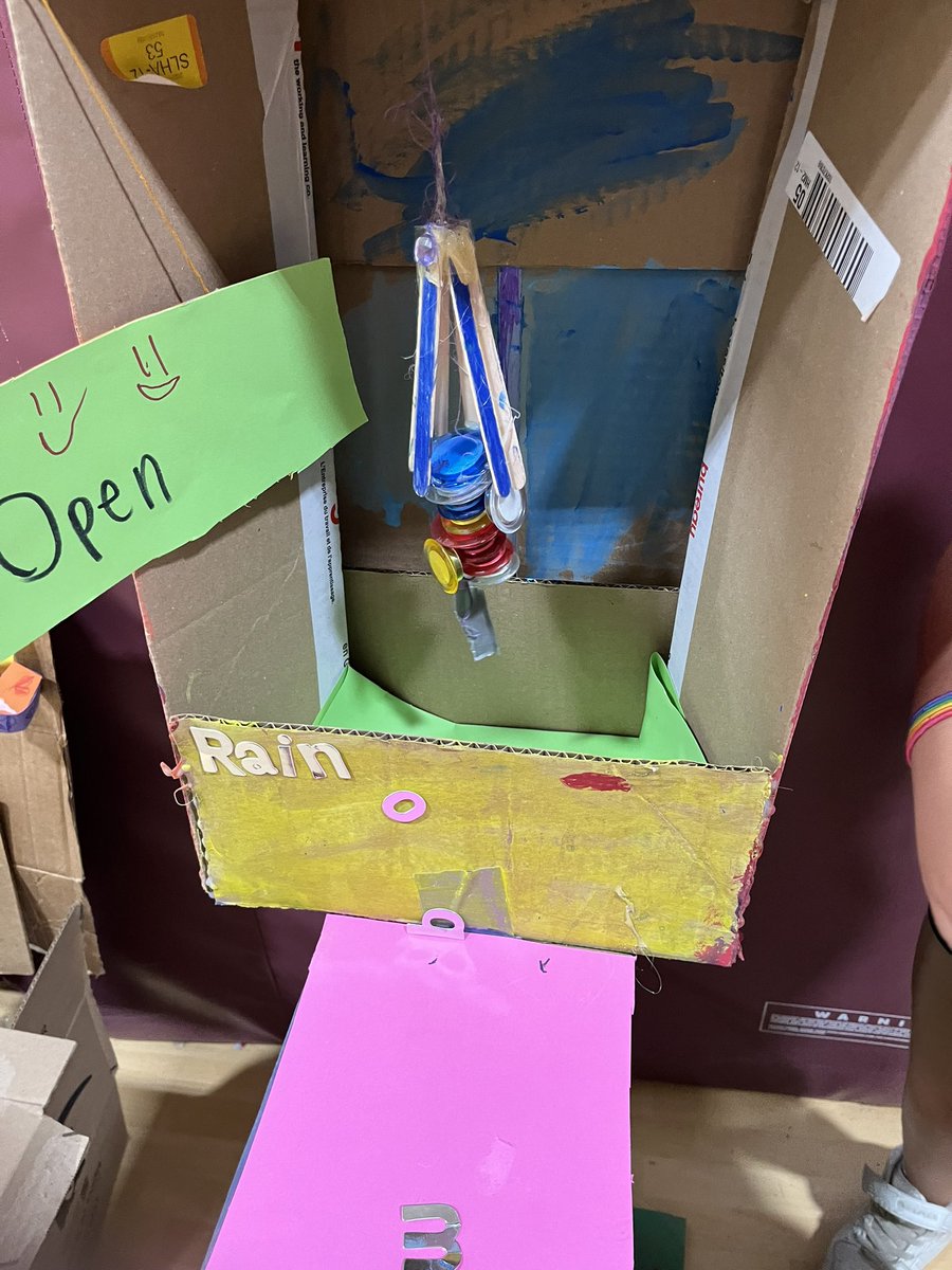NetherwayN's tweet photo. Incredible #ImagineeringWeek game creations by gr2 and gr4! @dsbn @DSBNMakers @DalewoodDragons https://t.co/0HKjONFKJf