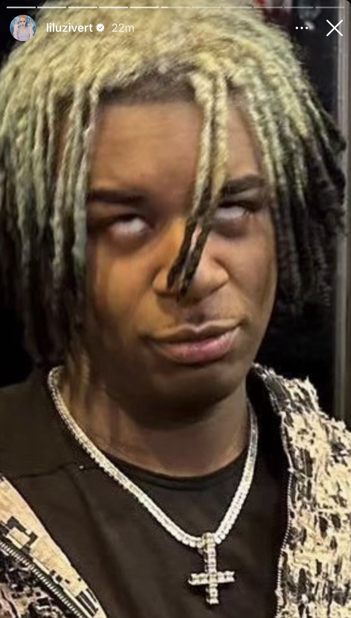 RapTV on Twitter "Lil Uzi Vert posts a photo of Ken Carson 👀 https//t.co/Tn0qLolF7s" / Twitter