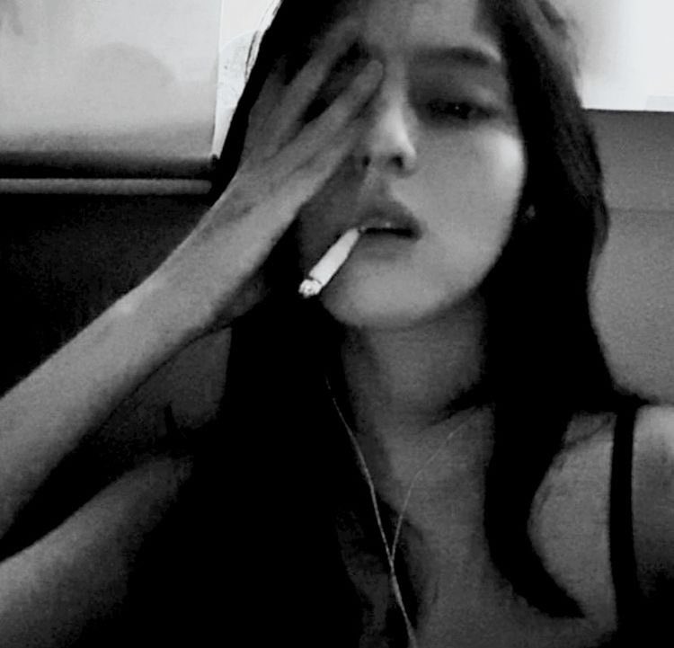 thaly (@thalyonfilm) on Twitter photo 