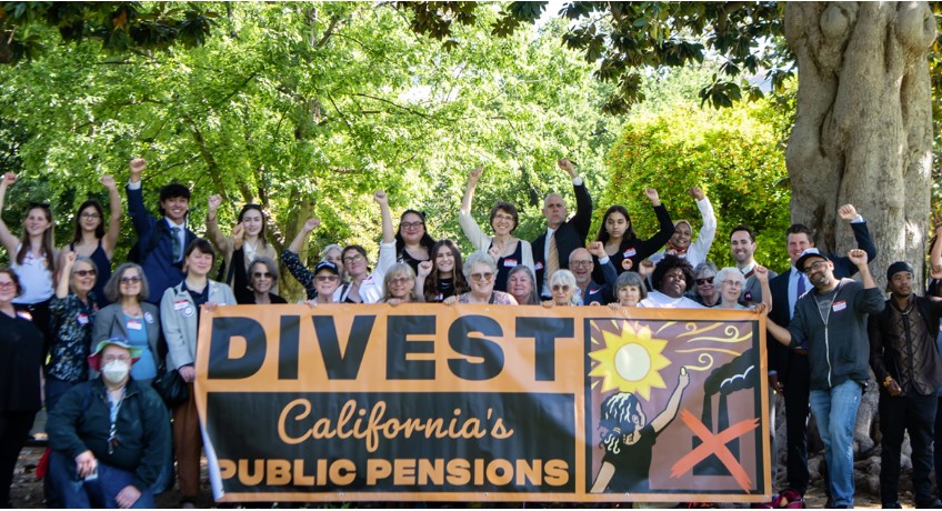 Ready to make a difference on #ClimateChange? Contact your California Assemblymember and ask them to vote YES on #SB252 to divest CA's public pensions of over $14 billion in #FossilFuels. Climate leadership starts at home. 
#Divest fossilfreeca.org/sb-252-letter-…