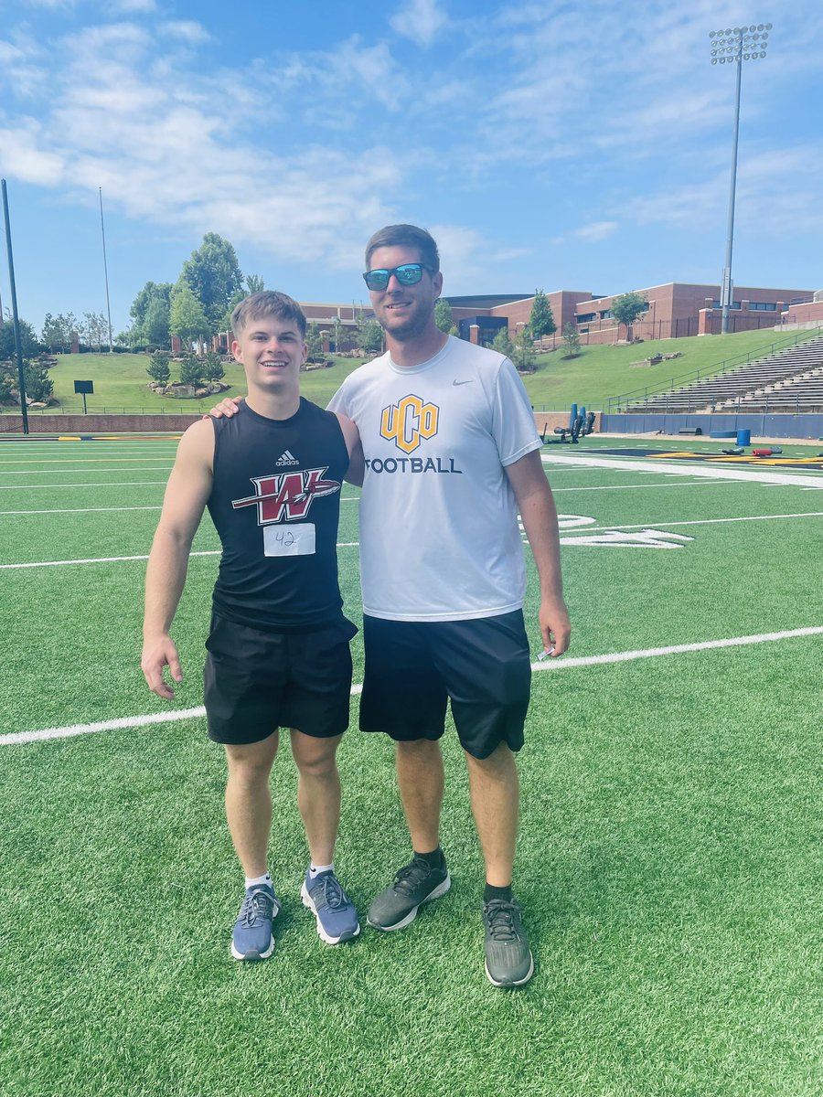 Thank you @CoachTwe for the camp invite and thank you @SklenarCoach for the inside tips today! #ROLLCHOS