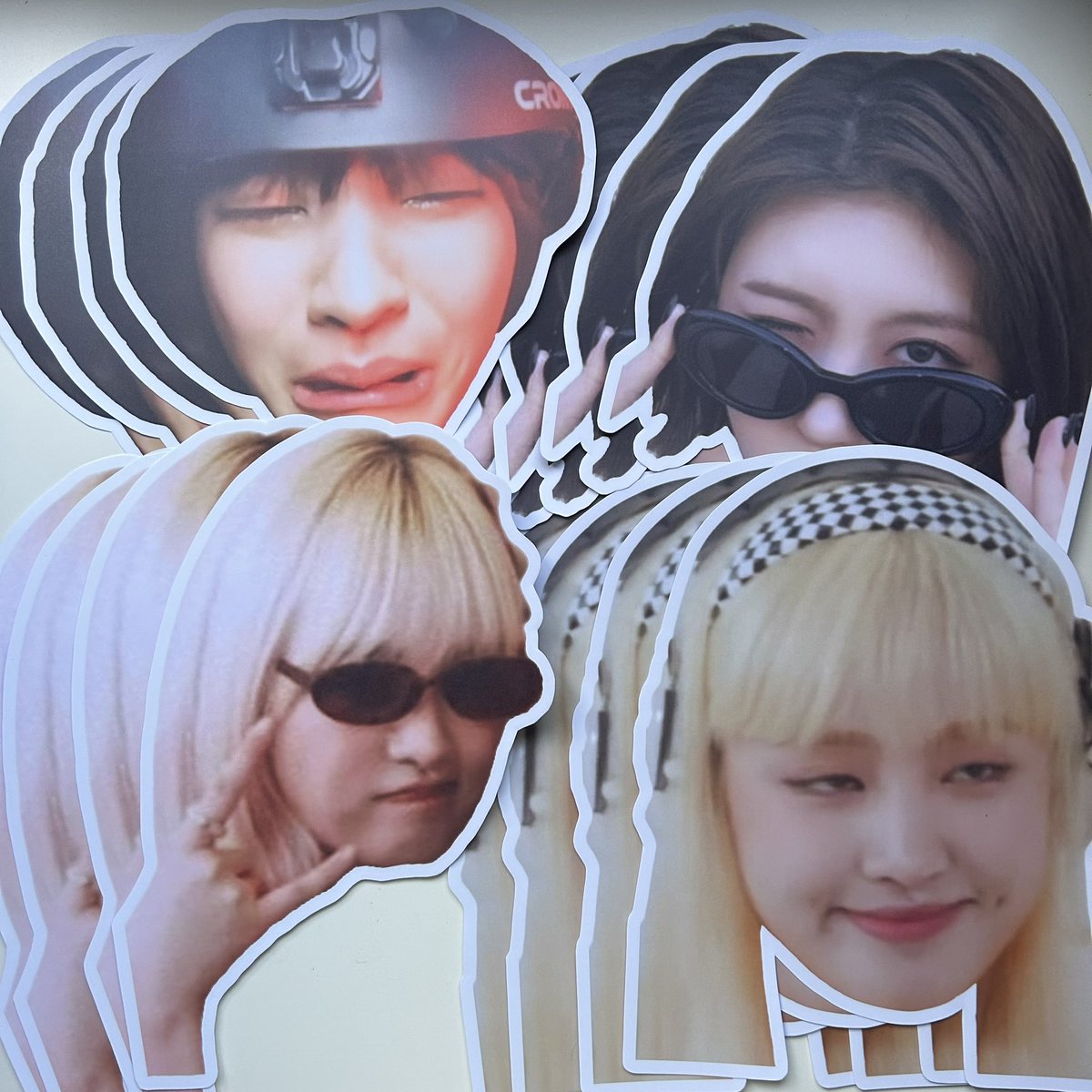 userjjkth's tweet photo. IVE bubble head β*.+
β matte lamination
#userjjkthcomms
#IVE #IVEinMNL #IVEMNL2023 #IVEThePromQueensInManila #wonyoung #yujin #rei #leeseo #liz #gaeul https://t.co/Cylddqv6zW