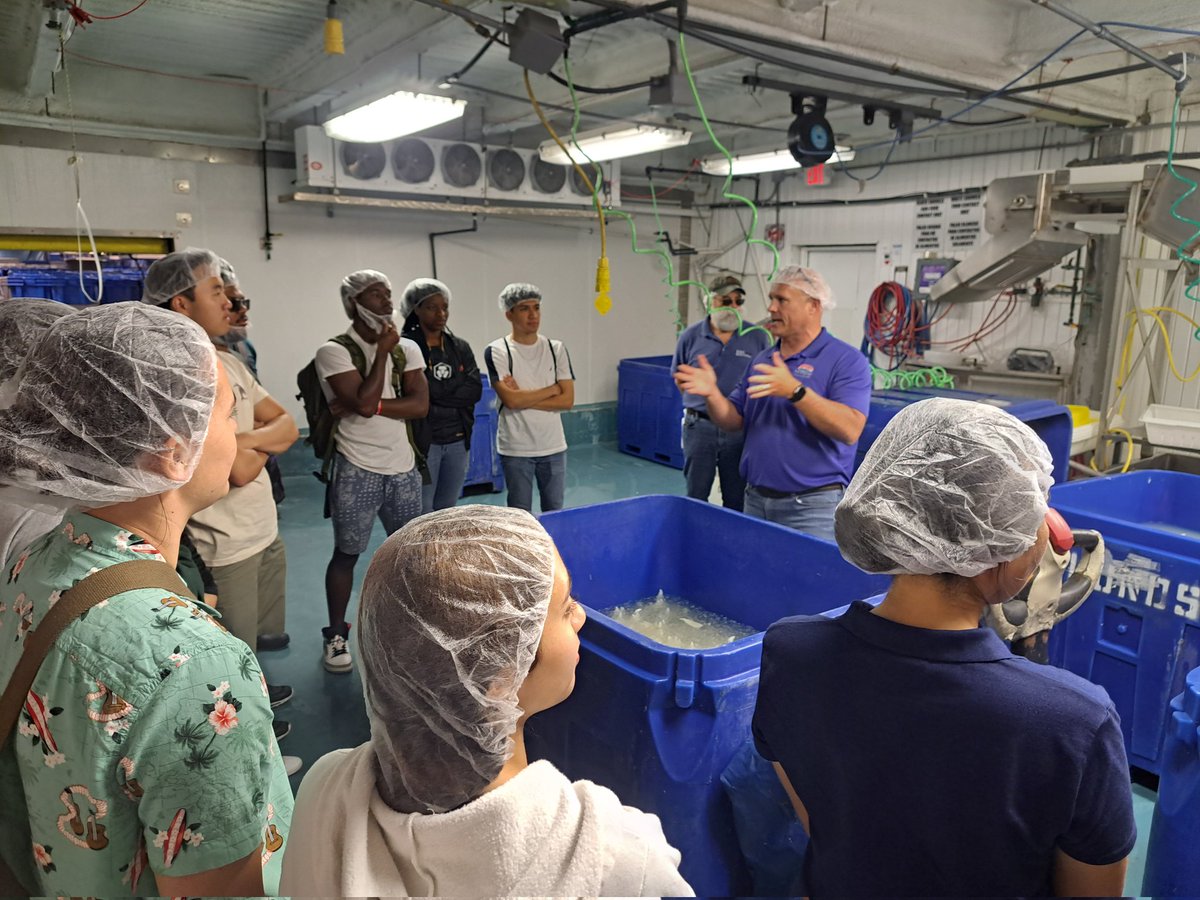 sluceyfish's tweet photo. Big thank you to @LundsFisheries for showing @NOAAFisheries #INFISH scholars around your facilities and making a strong connection between science and fisheries! https://t.co/D7MH5IWOyQ