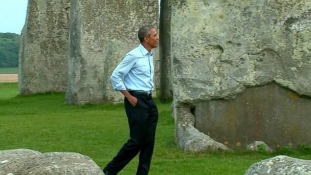 Seanjth's tweet photo. @archer_rs Is that metal embedded in a stone? Hmmmm 🥴 maybe Obama knows 😆 https://t.co/S0nMI6zLbc