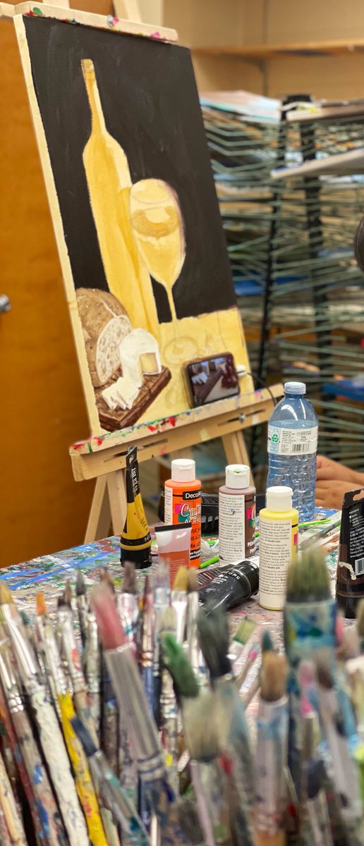 SantoroArtEdu's tweet photo. Ended the week working on Culminating Projects. These students have been working hard all semester! I cannot wait to see their final artworks at our art critique next week!!! @TCDSB @TCDSB_RDAddario #painting #culminating #finals #acrylic #food #visualarts https://t.co/F85kzw9jk6
