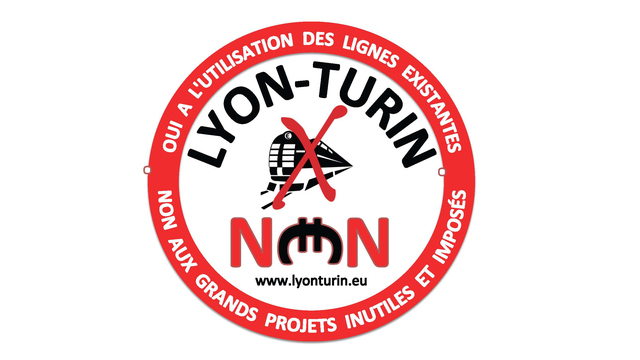 thephase3's tweet image. #stoplyonturin #LyonTurin #Notav 
La terre tremble toujours avant de se soulever.