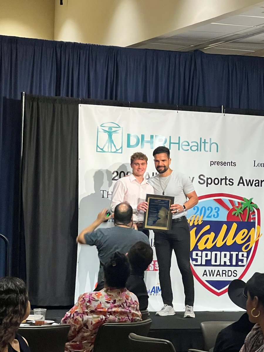 Carlos Uresti (@coachcuresti) on Twitter photo Congratulations <a href="/GunnarWilliams7/">Gunnar Williams</a> on winning the Tom Landry Award of Excellence tonight at the All Valley Sports Awards banquet. Couldn’t be prouder of you young man! Great way to finish your high school career. <a href="/BISDAthletics1/">BISD Athletics</a> <a href="/porter_ftball/">Porter Cowboys Football</a> <a href="/rgvsports/">RGVSports.com</a> Congratulations <a href="/GunnarWilliams7/">Gunnar Williams</a> on winning the Tom Landry Award of Excellence tonight at the All Valley Sports Awards banquet. Couldn’t be prouder of you young man! Great way to finish your high school career. <a href="/BISDAthletics1/">BISD Athletics</a> <a href="/porter_ftball/">Porter Cowboys Football</a> <a href="/rgvsports/">RGVSports.com</a>