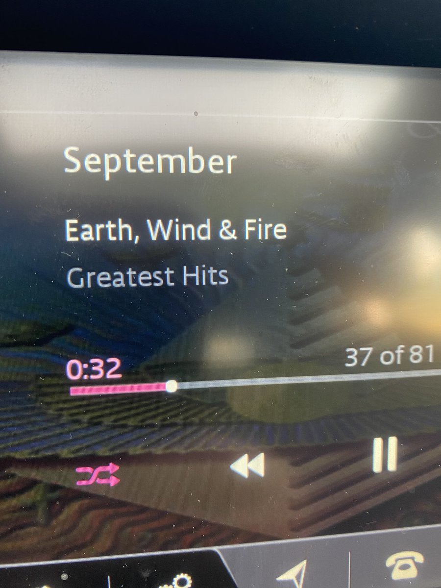 Smallnyello's tweet image. How grown am I? I’m windows down, banging @EarthWindFire grown. Catch up, youngins. #saythatyouremember #dancinginseptember #neveracloudyday