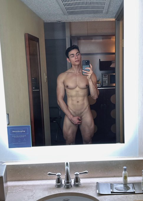 Hi, been a min 😏 https://t.co/Q7nEeEGVQA