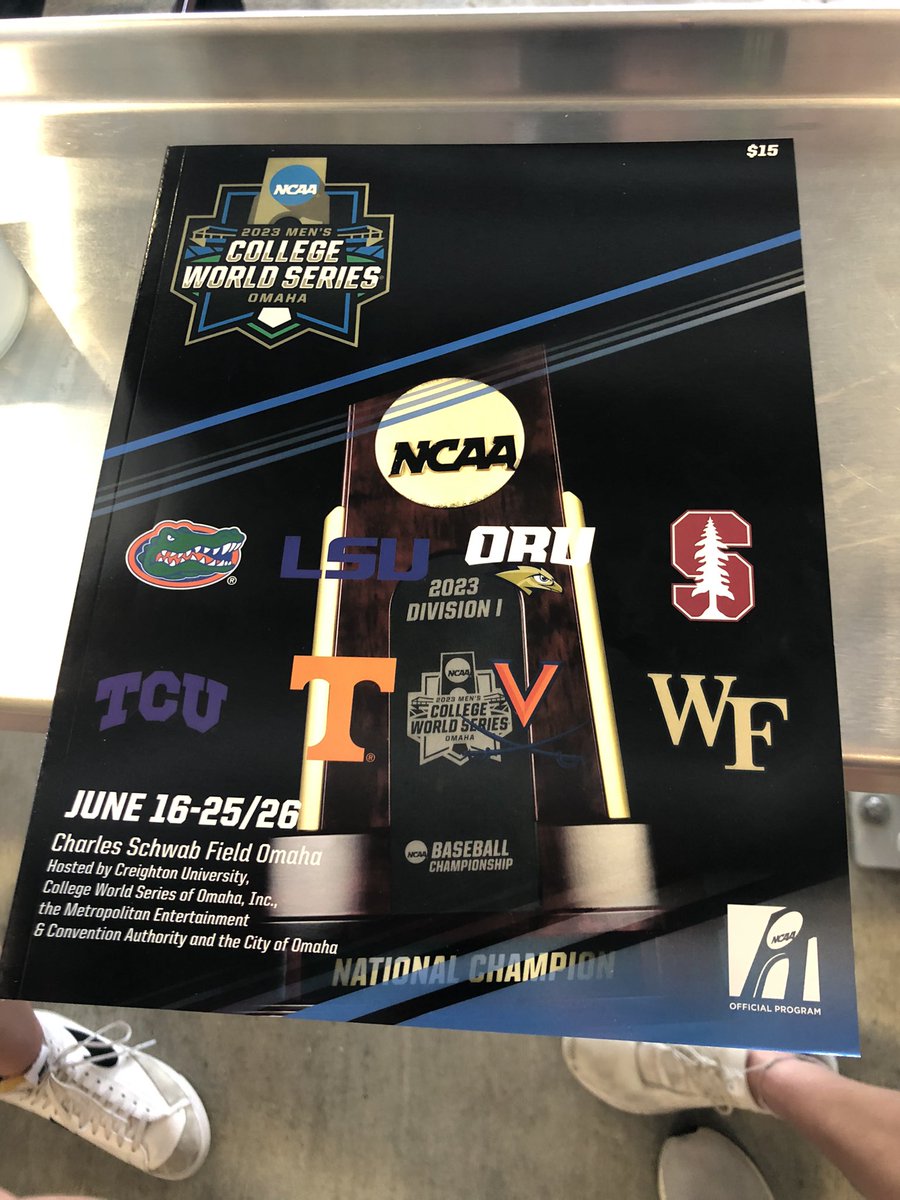 rabellinghausen's tweet photo. Game 1 CWS 2023 ⚾️ … a great game with the best crew! 💕#CWS #familyfun https://t.co/LVQvAnc2MU