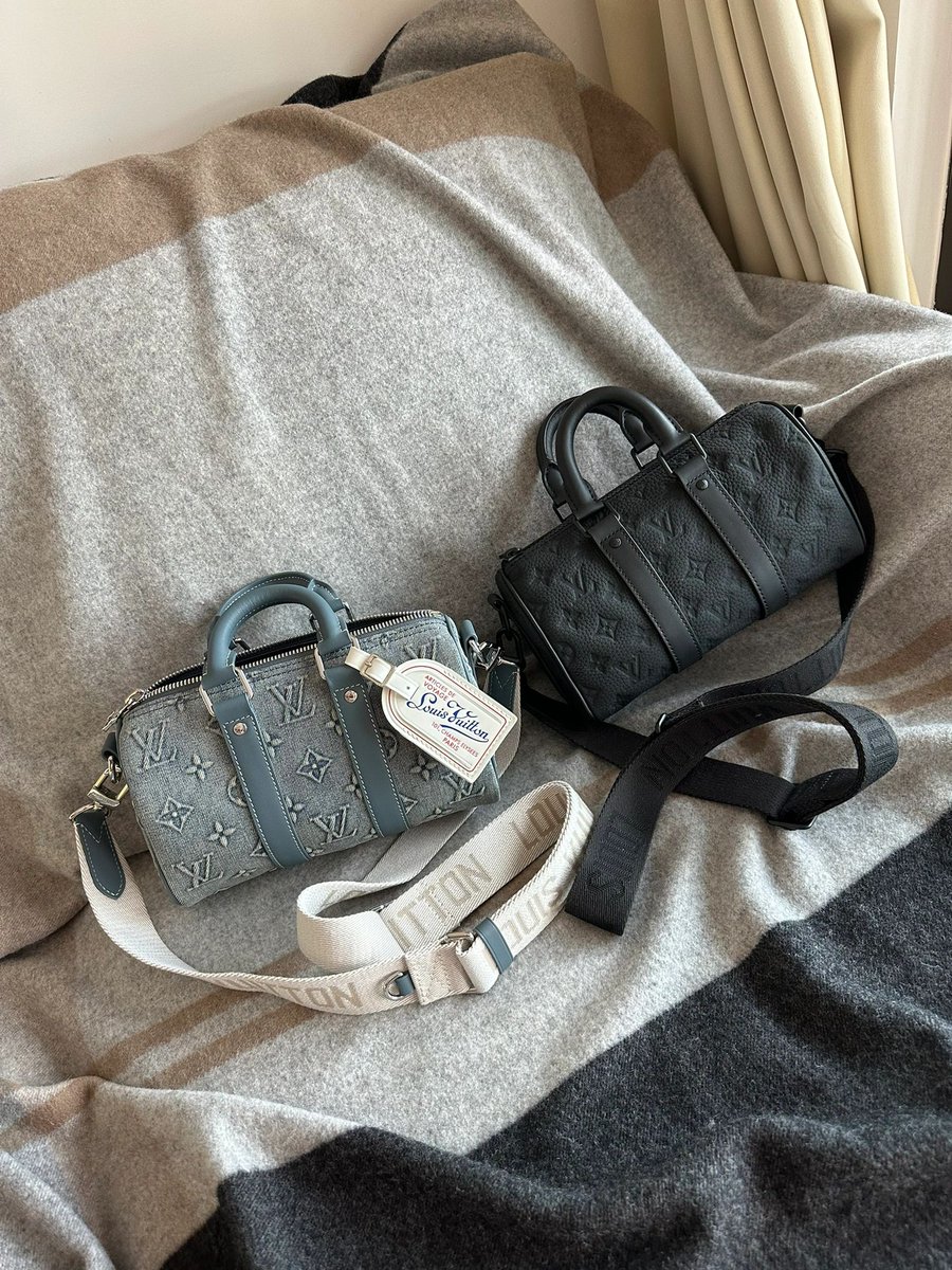 選択しないでください。両方要ります。keepall25カウボーイと黒いエンボスです。すぐにまた新しいものが出るとは思いませんでした