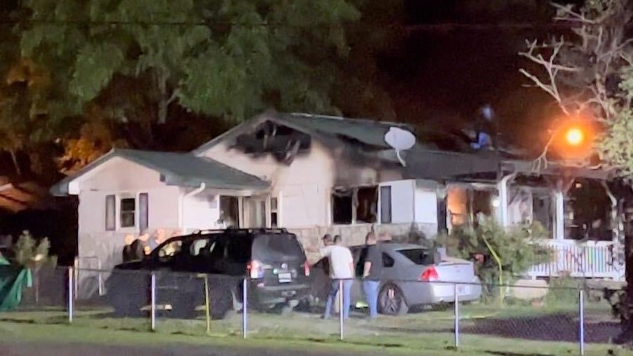 zonacero's tweet photo. Hallan a seis personas muertas, entre ellas tres niños, en vivienda de Tennessee
https://t.co/xZXp0W8G2i. https://t.co/xY9JYeR30F
