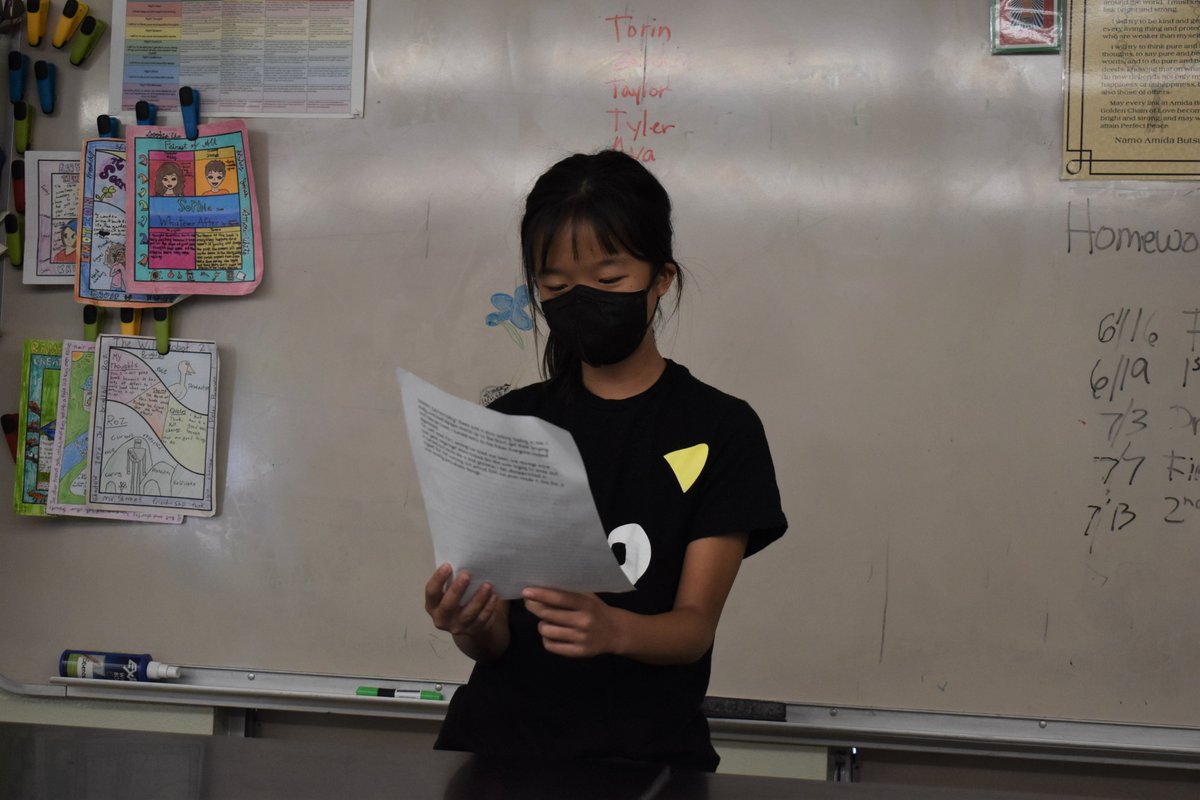 HMSDolphinsNow's tweet image. #6thGrader students read their #PersonalNarrative to their language arts class. Their pieces were descriptive and very entertaining.