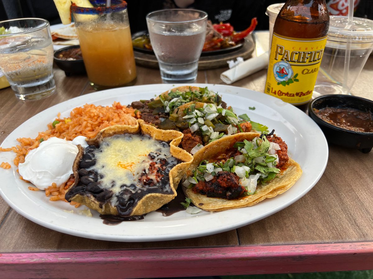 Arlington Heights Guide tweet media