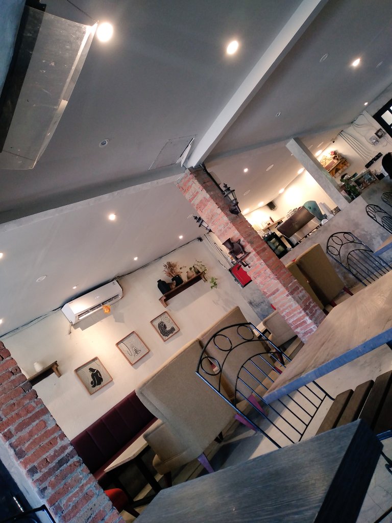 Kle jam sgini bngt janjian buat ngegibah 😅😅