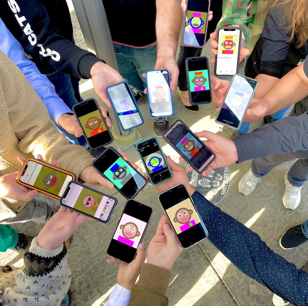 Dimensions, schmensions. The best part of <a href="/OnChainMonkey/">OnChainMonkey®</a> remains it’s diverse community of holders. Please send a 🍌to my fren <a href="/Paige_AZ/">paigeriffic.ETH</a>. !RISE #Ordinals