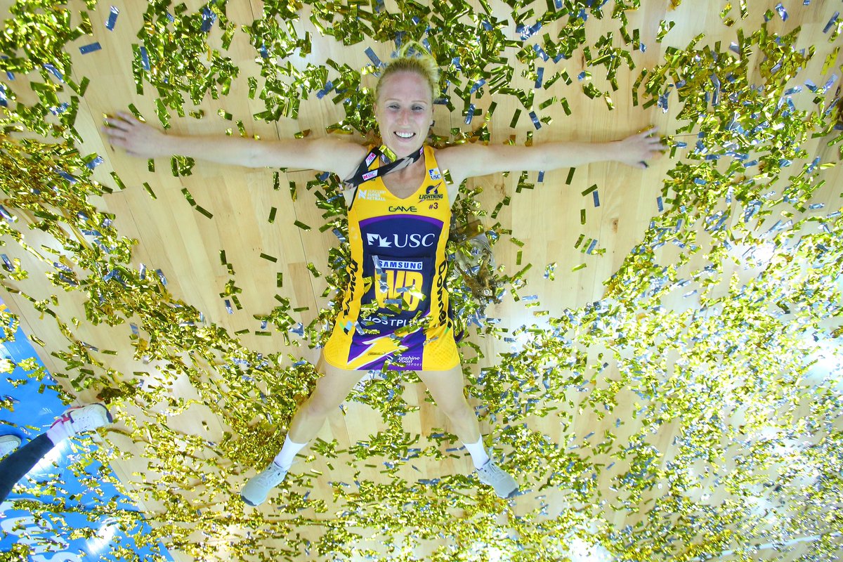 sc_lightning's tweet photo. Six years ago today Lightning won the inaugural Suncorp Super Netball premiership 🥹⚡️ https://t.co/BlxbFhcyed