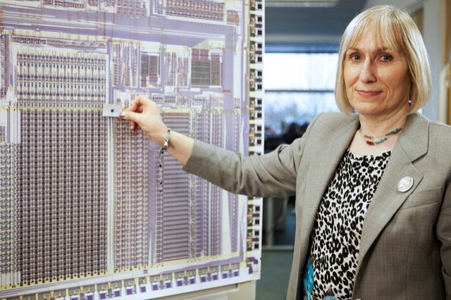 'Not knowing something is impossible has interesting effects on your work.'
— Sophie Wilson

Wilson and Furber co-designed the ARM 32-bit RISC Machine processor. This was used in Apple's first PDA, the Newton (1993)

#QueerInSTEM #TransInSTEM #AppleNewton

computerhistory.org/profile/sophie…