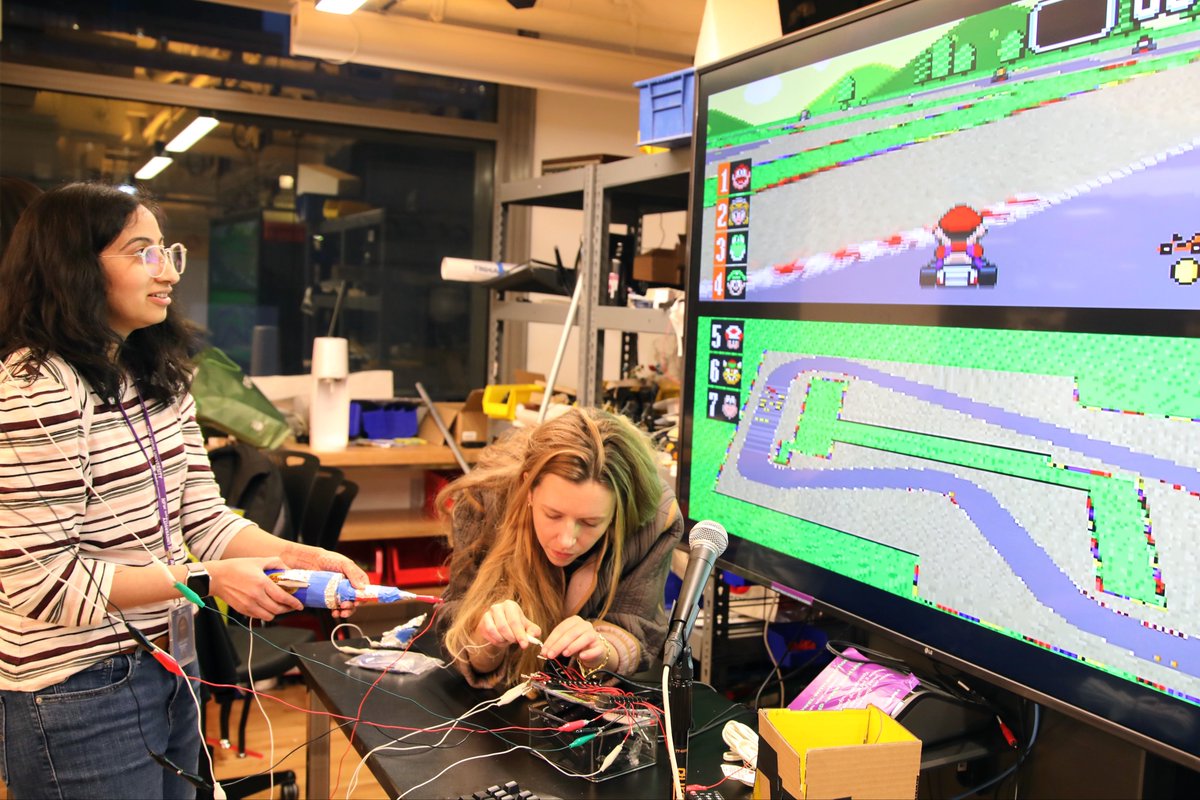 itpcamp's tweet image. Welcome to ITP Camp, where we play Mario Kart with a ballon pump and Super Mario with a mannequin head 🎮 Classic Arcade Controller Redesign Workshop led by @coinop29 🕹️