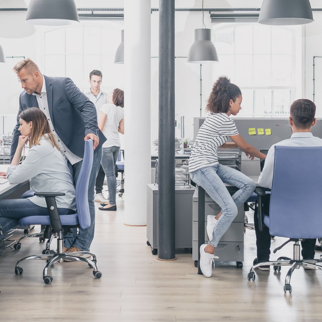 More clients are asking candidates to work more office days making us question whether a lack of face-to-face will have a lasting impact on the junior staff. Is remote work attainable in the long term? okt.to/V8z0s9

#hybridwork #remotework #onsitejobs