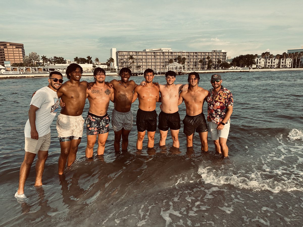 Work Hard 🏈 - Play Hard! 🌴Focus on The Journey!  The Game will end, but the Relationships Go on 🤘#cometothebay