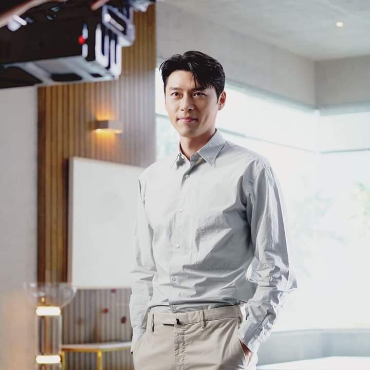 HyunBinPHFans's tweet photo. Smart Cara TVCF filming scene with  Hyun Bin 🥰

©️ VAST Entertainment &amp; Media

#현빈
#ヒョンビン
#玄彬 
#hyunbin
#HyunBinPH 
#hbphfanpage 
#hbphfanclub https://t.co/2dwpuDsPOQ
