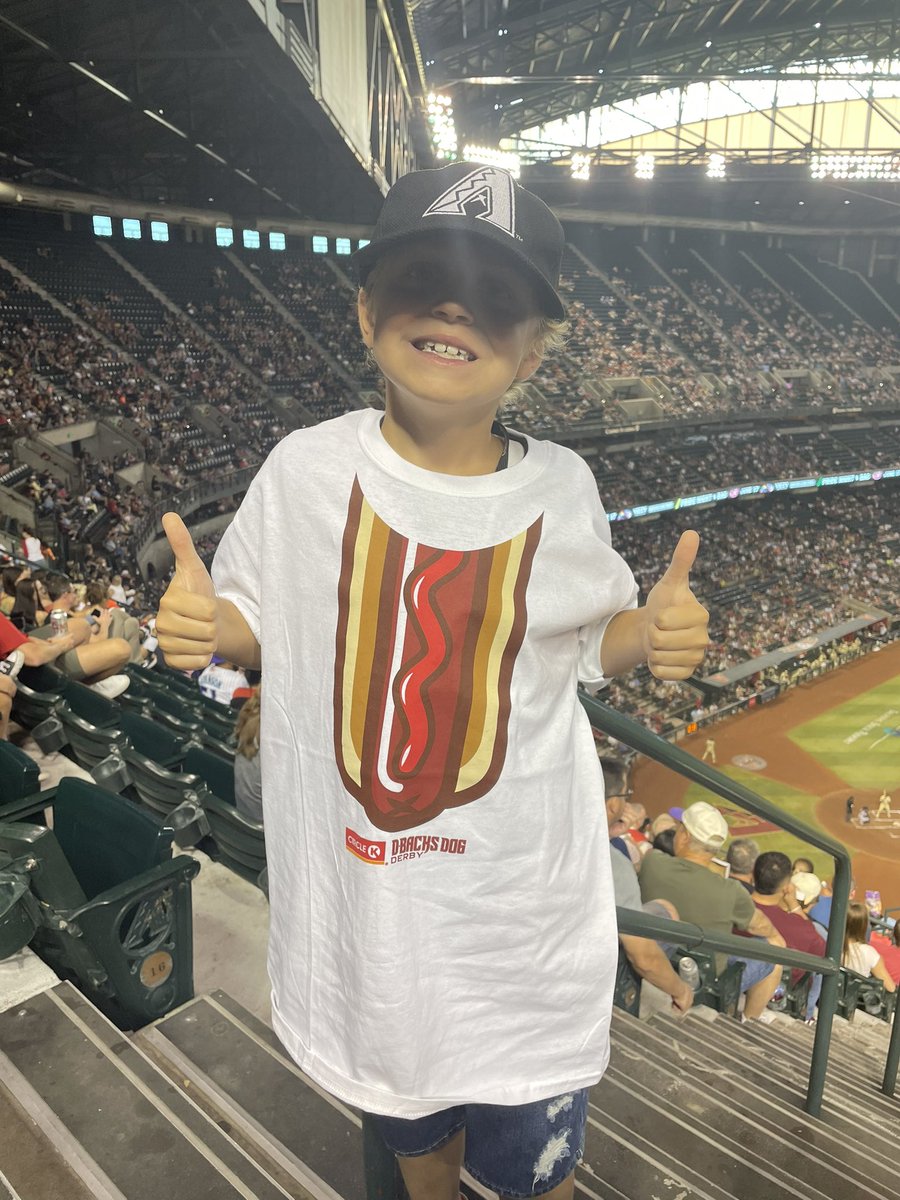 USMCSundevil's tweet photo. Desmond was ketchup for the #HotDogDerby at @ChaseField! Go @Dbacks! #DBacks #WhatAFan https://t.co/7K39yTuxch