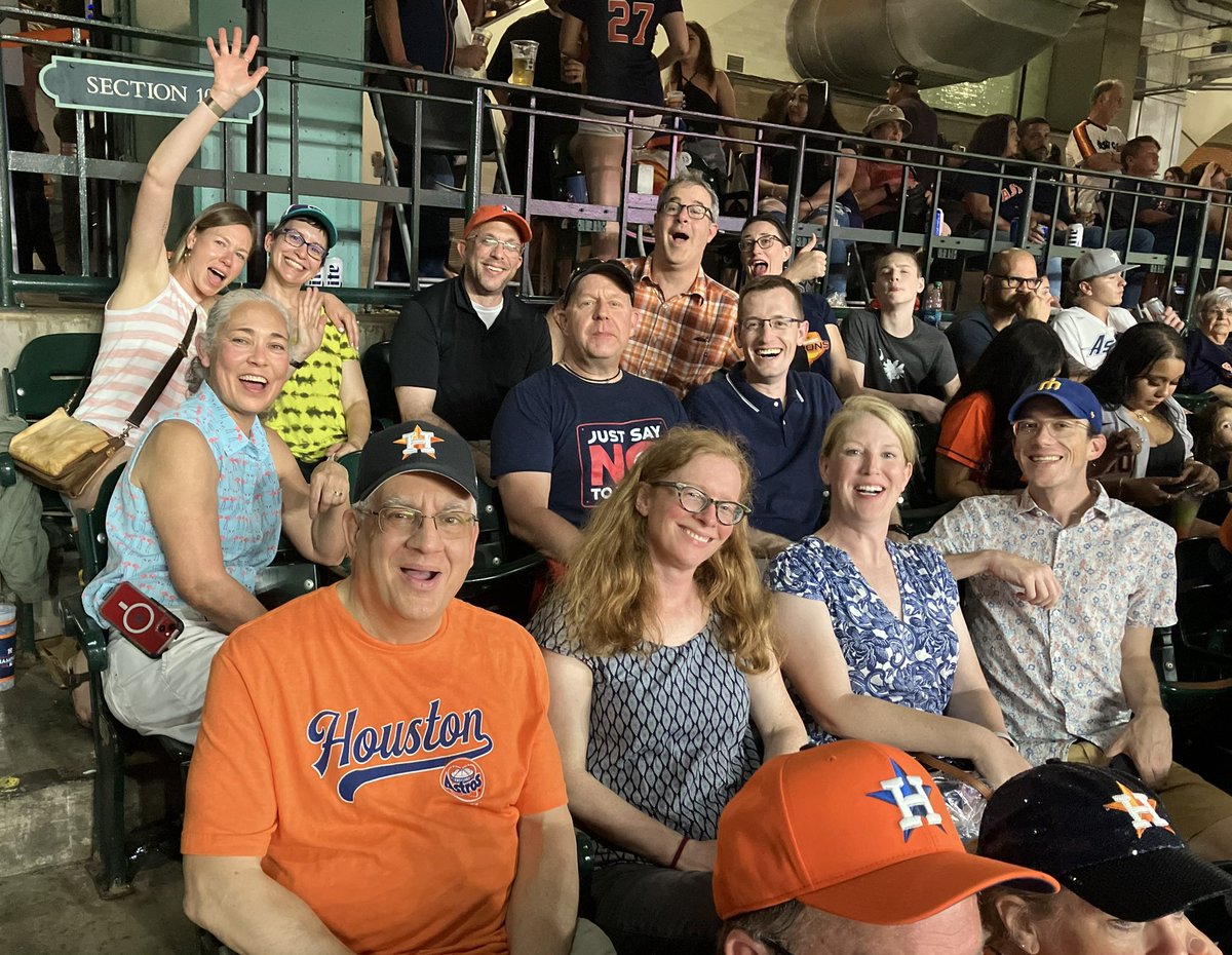 danrhoads's tweet image. ⚾️ @astros game at #ASMicrobe with @Pathologists microbiology committee reunion 🧫