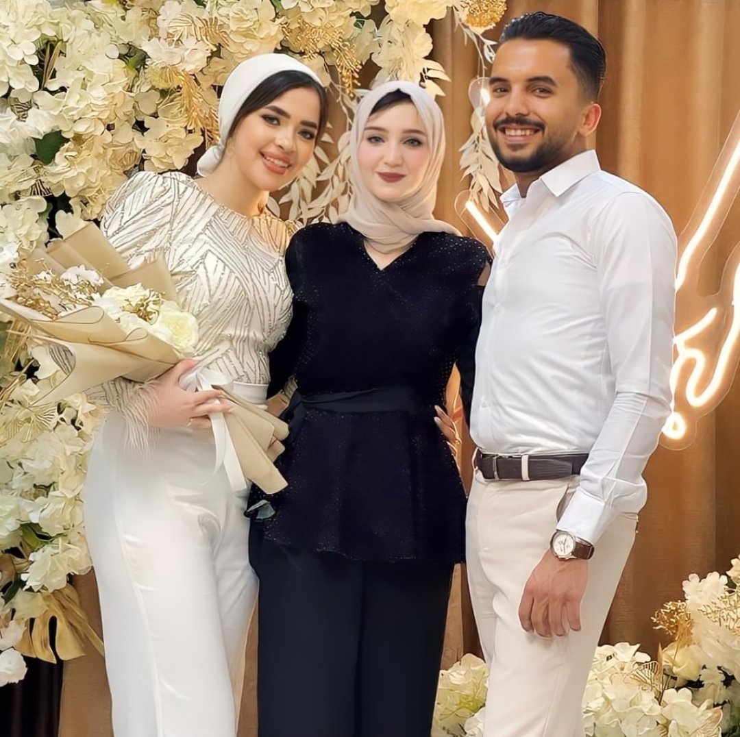 MAboashoor's tweet photo. The best day in my life♥️♥️♥️ https://t.co/LkdNrnfylM