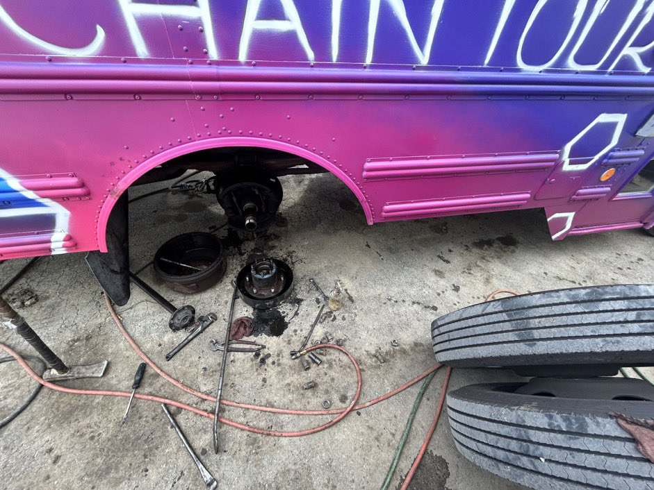 ⬣ Crypto Claz (@hexplsforthewin) on Twitter photo Dear #PulseChain community please consider donating to the PulseChain Tour bus! <a href="/AWildSJ/">⬣ AWildSJ ⬣</a> has been funding her own repairs whilst growing our community. Let’s support her ♥️🙏 venmo.com/u/A-Wild-SJ Dear #PulseChain community please consider donating to the PulseChain Tour bus! <a href="/AWildSJ/">⬣ AWildSJ ⬣</a> has been funding her own repairs whilst growing our community. Let’s support her ♥️🙏 venmo.com/u/A-Wild-SJ
