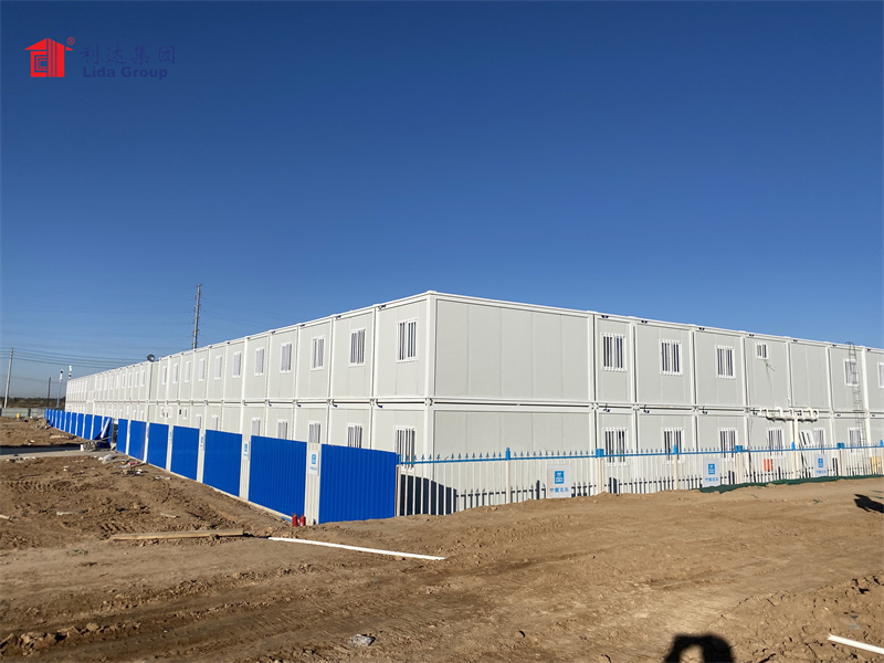 HenglidaCo's tweet photo. Choose Flat Pack Container House, no regret any more. #flatpackcontainerhouse https://t.co/f5Tc4w1Lii