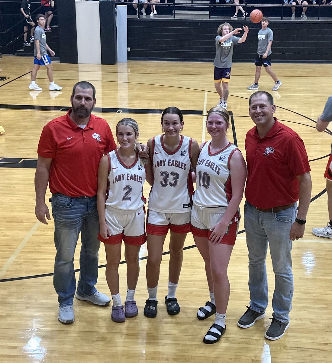 Lady Eagles Basketball tweet media