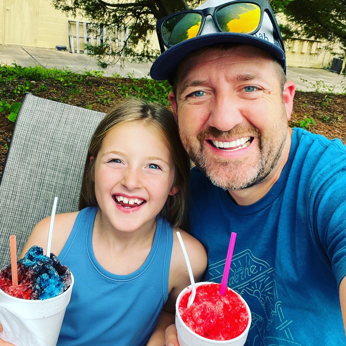 Fun snow cone🍧 date with my caboose! #summertimevibes