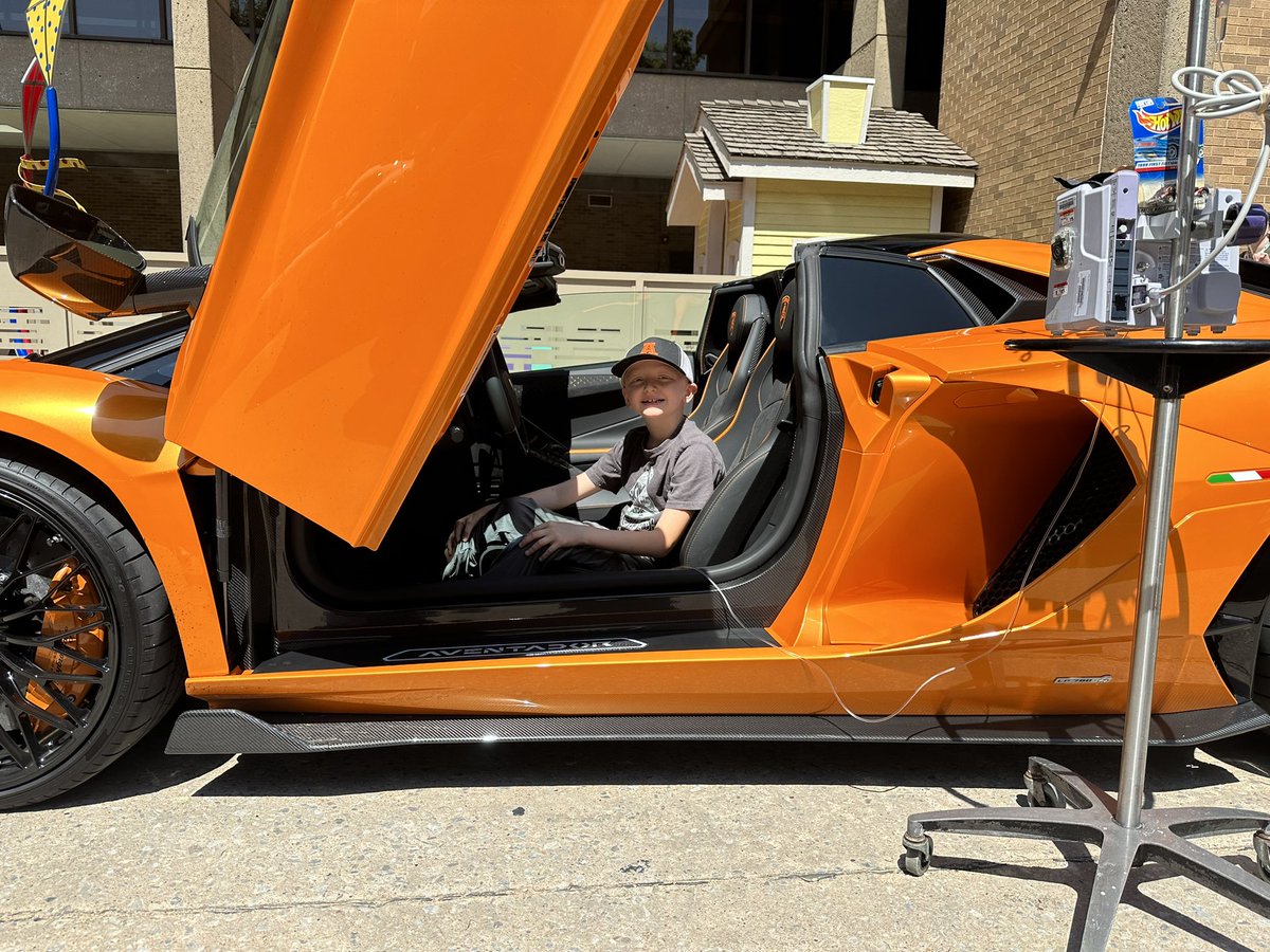 Redline4Kids's tweet photo. Thank you to the staff of OU Children’s Hospital for allowing us to host our R4K event. 🏎️🏎️🏎️🏎️ https://t.co/Z7PqChFxPv