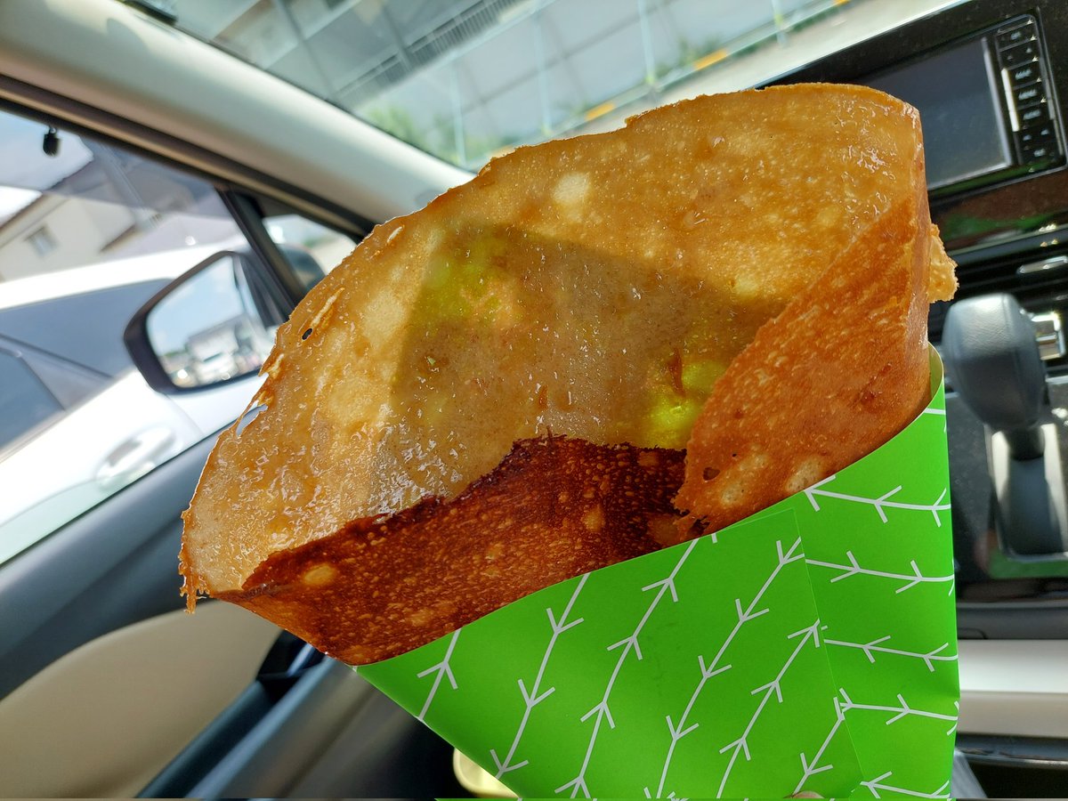 fujimiyu318's tweet image. 食べ歩きの日♪
明日から仕事頑張ります　　　　　#盛岡　#鉈屋町　　　　　　#SUEKI 　#シュガークレープ