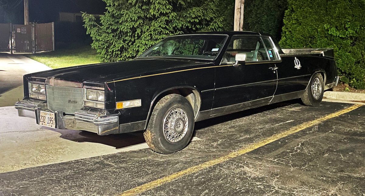 Car_Guy_Tom's tweet photo. This is certainly my #CarSpotter find of the month! Eldorado flower car! You're welcome! #FlowerCar #FuneralFun #Cadillac #Eldorado #ServiceCar https://t.co/D88XhiquXo