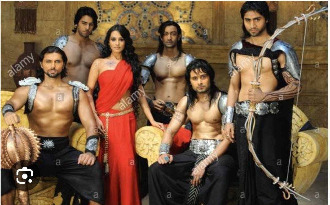 Once upon a time, Ekta Kapoor made such a vulgar Mahabharat serial that public trashed it and it couldn't run beyond a few episodes.
Now, Om Raut and #ManojMuntashir didn't learn anything from it, and ended up creating ₹600cr worth #Adipurush with even worse dark theme.