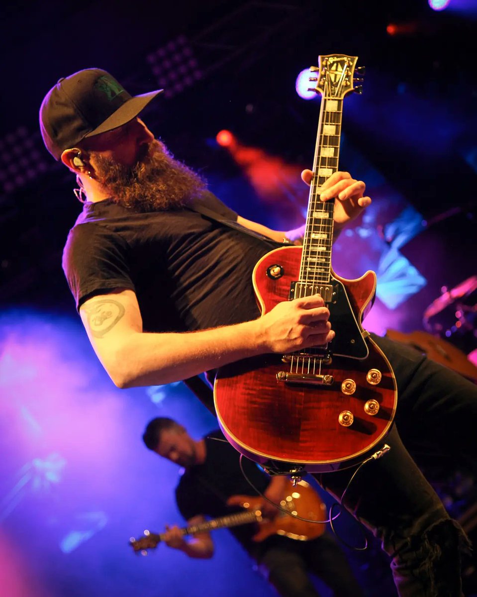 Q107 Toronto tweet media