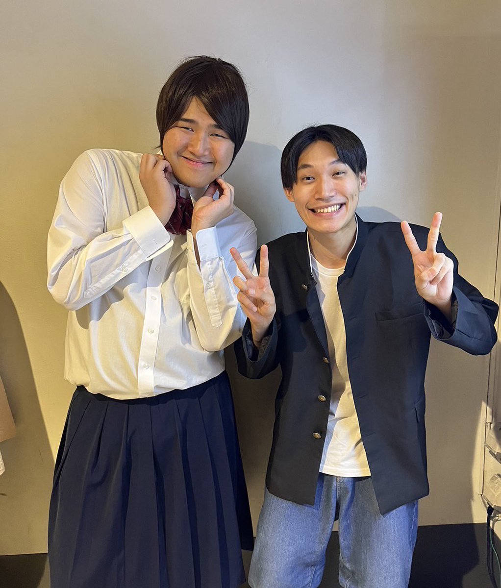 weshinjuku's tweet image. ✨6月 #ワタナベFridayNIGHT 結果🌈

【第①部】
🥇#鉛筆ドリル
🥈#リバーマン
🥉#ボンバイエ #えびしゃ

ボンバイエ連覇ならず…

『鉛筆ドリル』が強かった‼️
安定感抜群👏

鉛筆ドリルは9月に開催予定
#WELFES #ショートネタ
コーナーのオーディションへ！

#ワタナべお笑い #ワタナベENNICHI