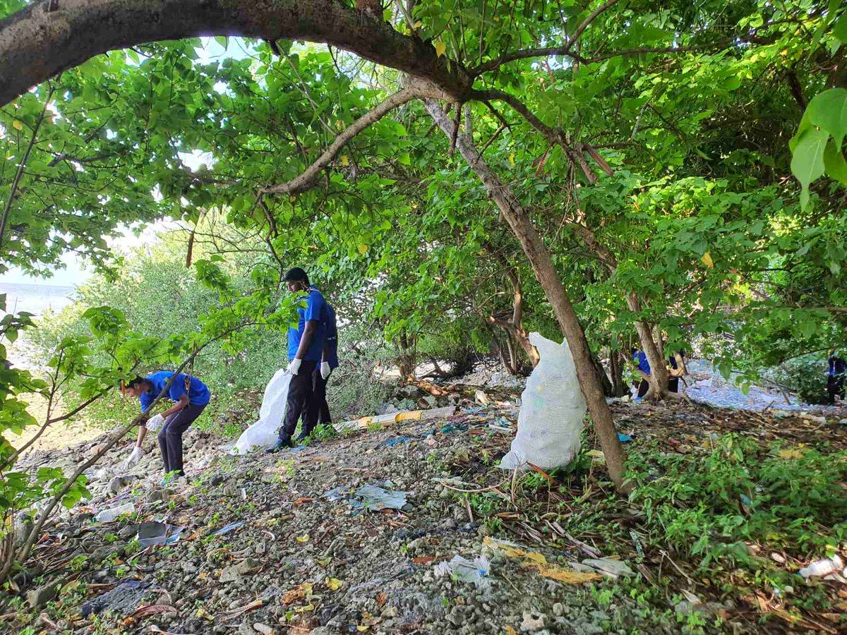 GaafaruSchool's tweet photo. #maldivesfortheoceans
#parleyAIR
#Gaafaru 
@MoEdumv https://t.co/1Xl9KWLmsi