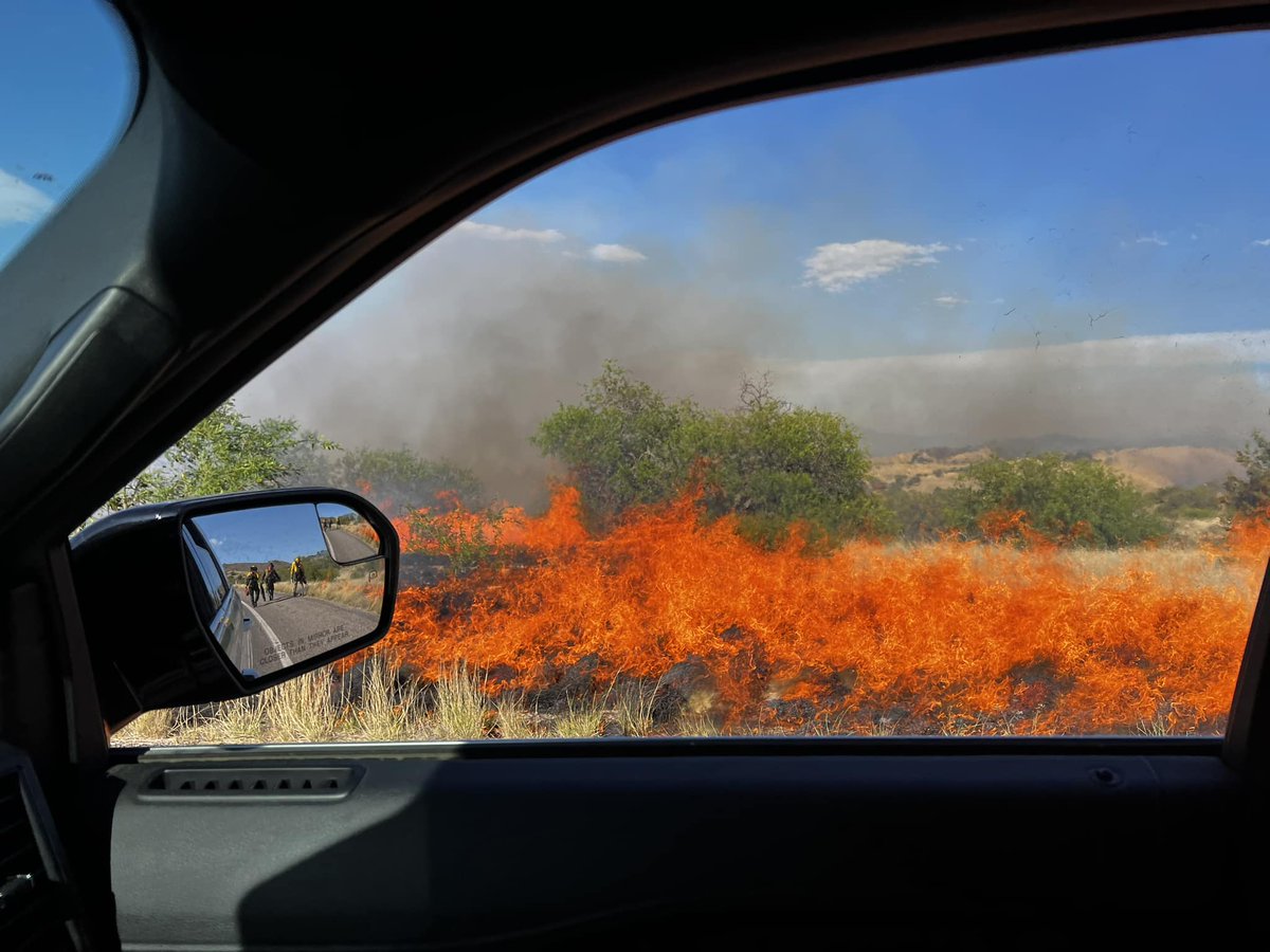 KOLDNews's tweet image. BREAKING: The #OakFire north of #Sonoita has already burned at least 5,500 acres &amp;gt;&amp;gt; bit.ly/3NfERzq