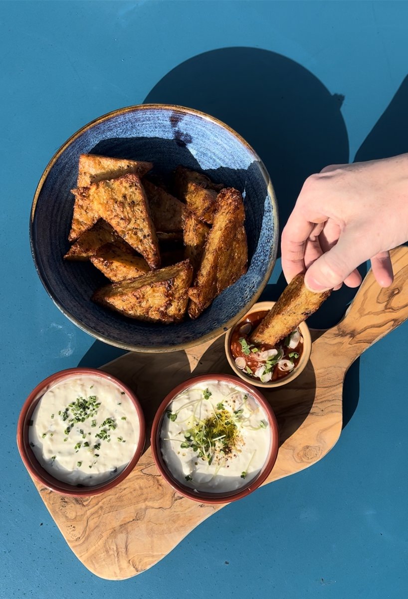 Big Dip Energy this summer at Boston. Dip, dunk and scoop your way into the weekend with these beauuuuties. #newmenu #homemadehashbrowns #bigdipenergy #getyourdipon #btpcafes #summerbrunching