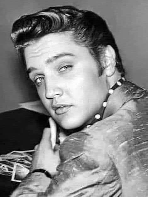 LauraMa721's tweet photo. #ElvisPresley #ElvisHistory #Elvis2023 https://t.co/xhlHHZW7hB